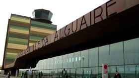 El aeropuerto Lleida-Alguaire, no ha podido empezara la temporada de esquí y ha perdido 1.800 pasajeros / CG