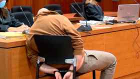 Acusado dormido en una tribunal REDES
