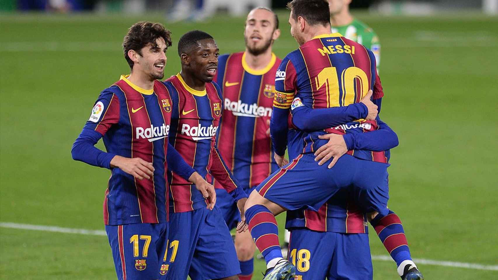 Los jugadores del Barça, celebrando un gol contra el Betis | EFE