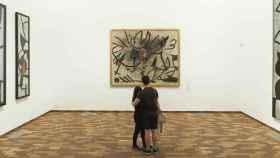 Antipintura, una de las obras expuestas en la Fundación Joan Miró / FUNDACIÓ JOAN MIRÓ