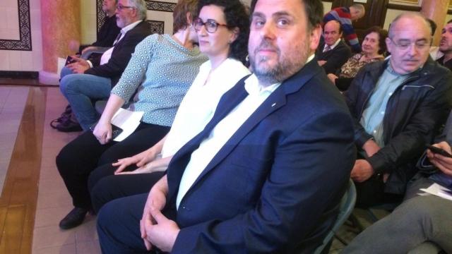 Oriol Junqueras en la primera fila del acto de la Fundación Josep Irla / EUROPA PRESS