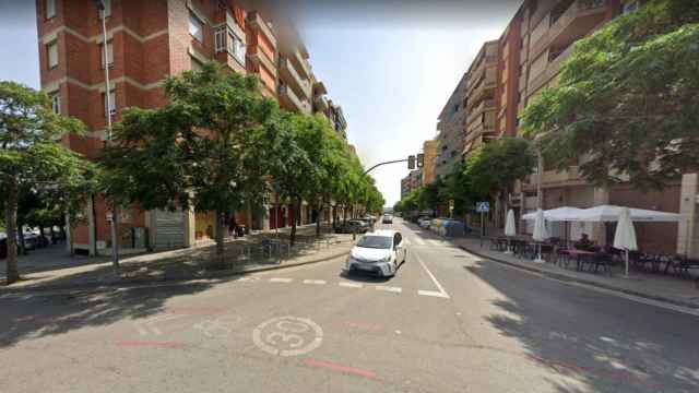 Plaça d'Alfred Opisso de Mataró, lugar donde se ha producido una pelea entre okupas / GOOGLE MAPS