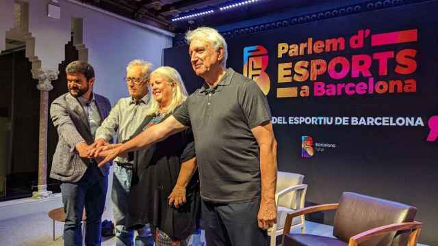 De izquierda a derecha: Gerard Esteva, Manuel Ibern, Maite Fados y Rafel Niubó en un acto de Barcelona Futur / CG (Aleix Mercader)