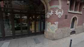 Entrada del Palau de la Música de Barcelona, donde se ha desplomado el joven apuñalado / GOOGLE MAPS