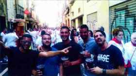 La sentencia a los cinco integrantes de La Manada, en la imagen de fiesta en Pamplona, ha tenido un uso independentista en las redes / CG