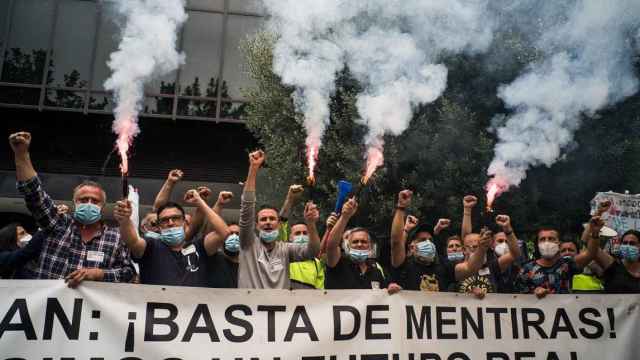 Trabajadores de Nissan Motor Ibérica manifestándose por el futuro de la fábrica de la Zona Franca (Barcelona) / EUROPA PRESS