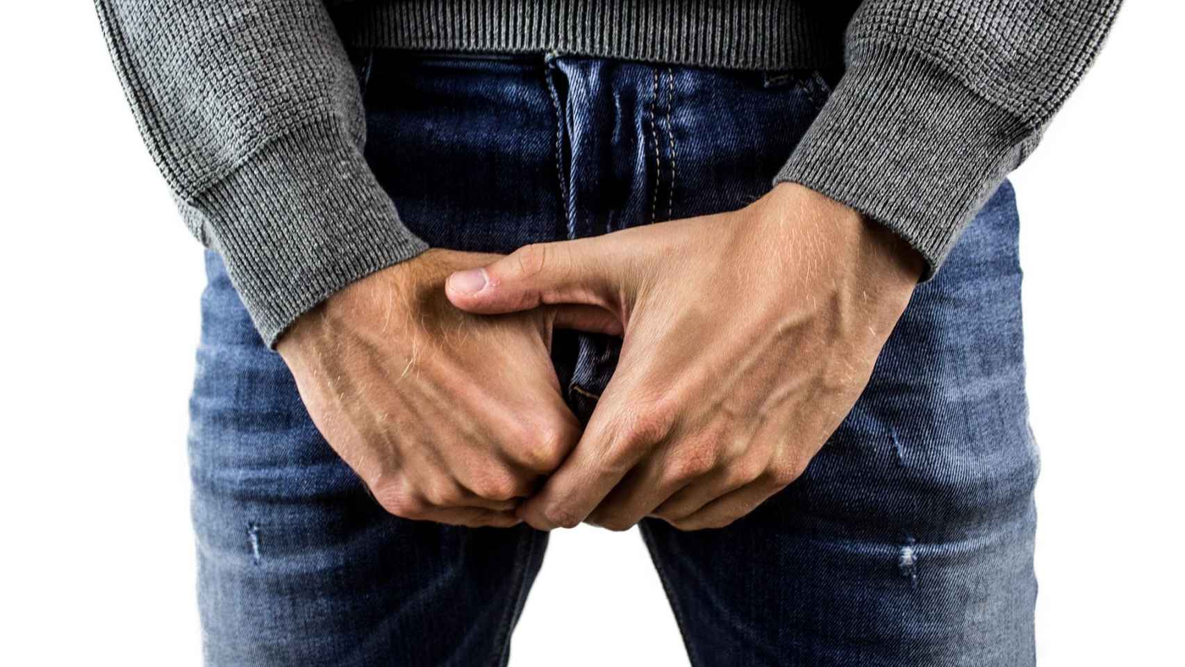 La disfunción eréctil afecta a gran cantidad de hombres. Muchos varones van a los ambulatorios cuando tienen problemas en el sexo tras una erección deficiente y recurren a medicamentos o implantes / PIXABAY