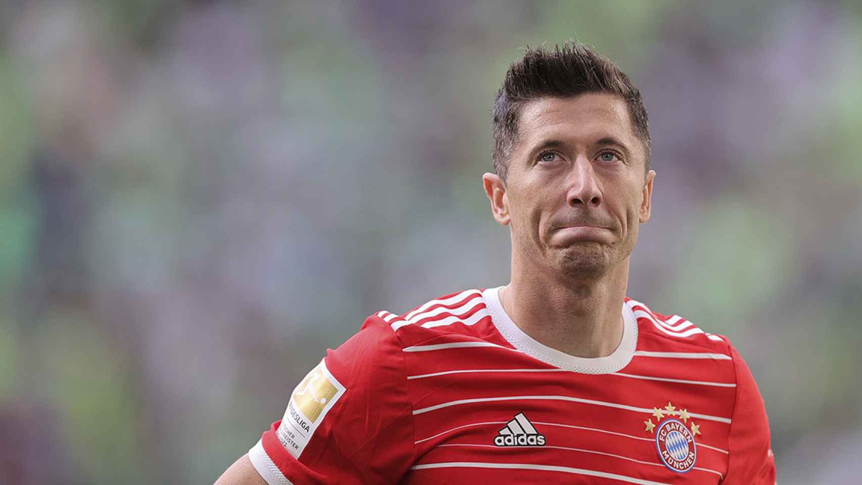 Las lágrimas de Lewandowski al despedirse de la afición del Bayern Múnich EFE