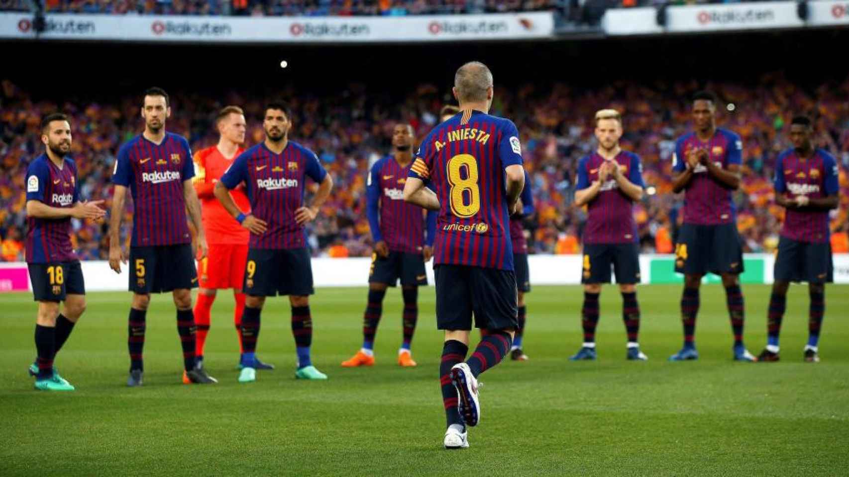 Andrés Iniesta en su último partido con el Barça / EFE