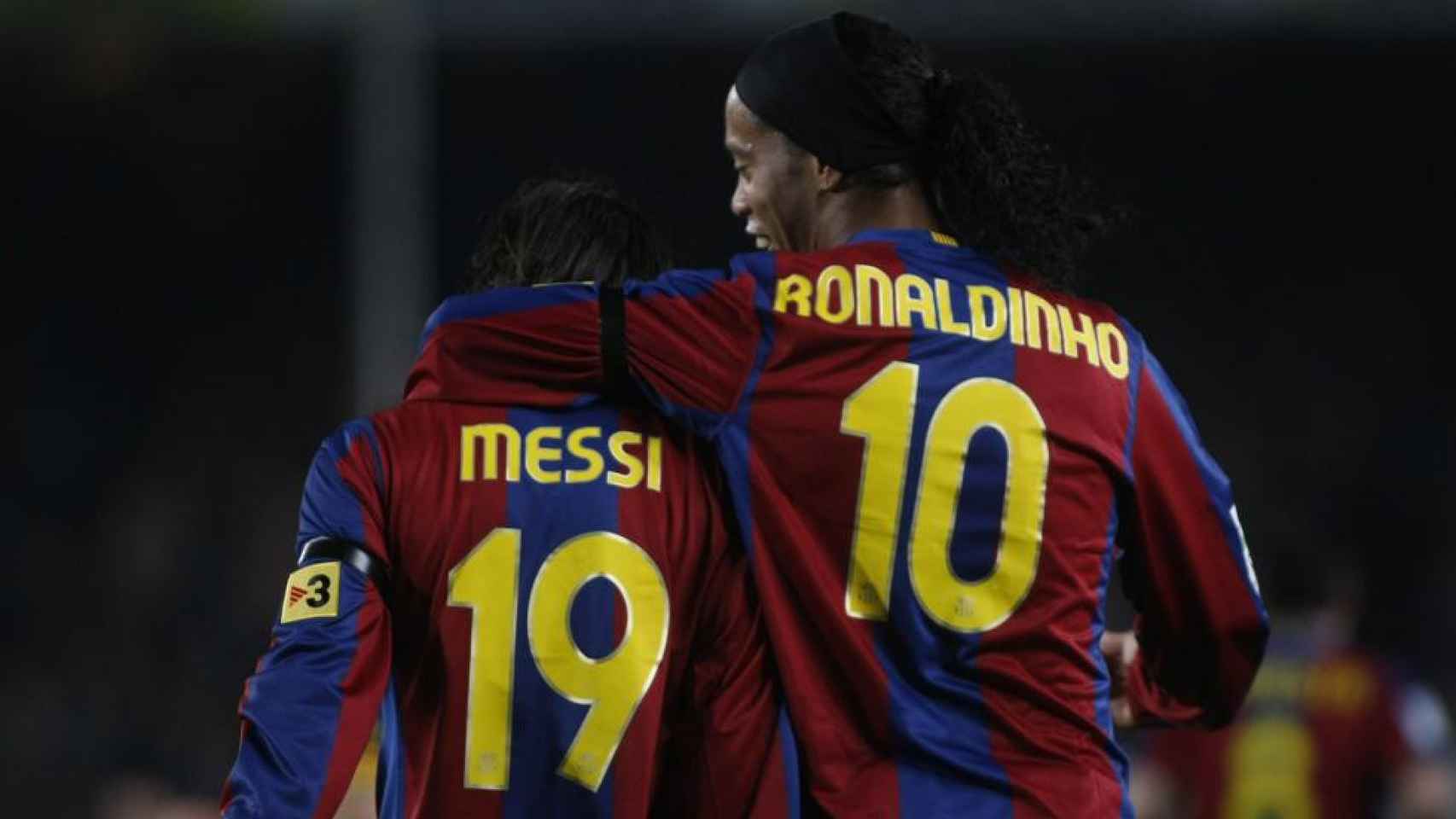 Messi y Ronaldinho, en una imagen de archivo /REDES