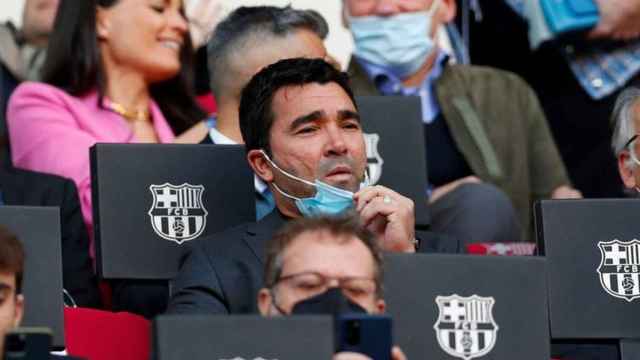 Deco, espectador en el Barça-Atlético disputado en el Camp Nou / EFE