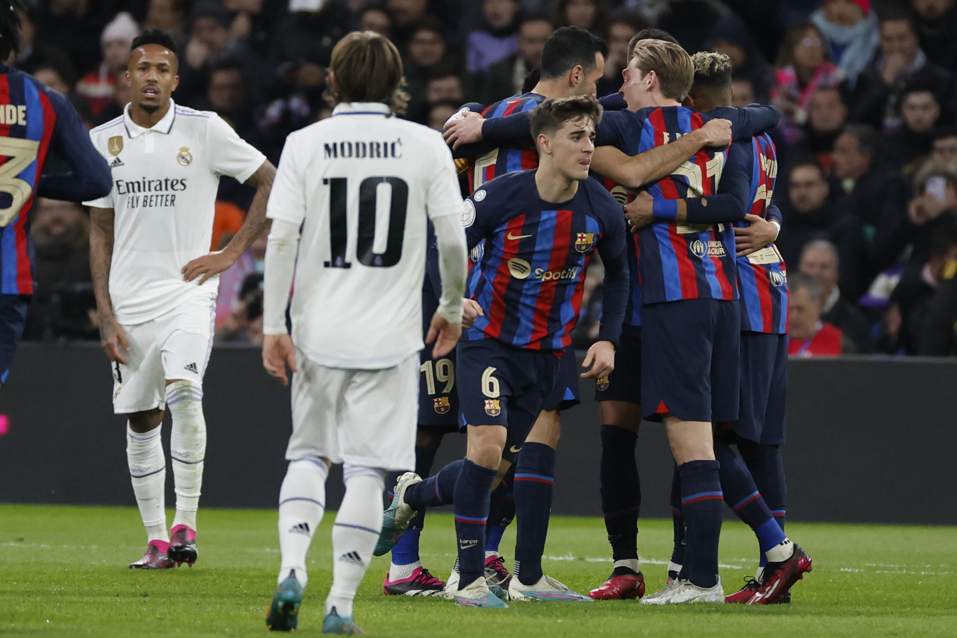 Celebración del primer gol del Barça ante el Real Madrid / EFE