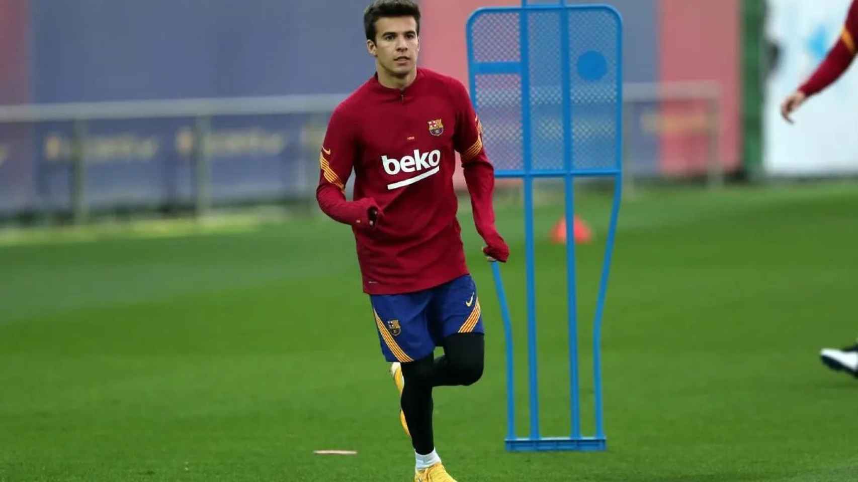 Riqui Puig, en un entrenamiento con el Barça | FCB