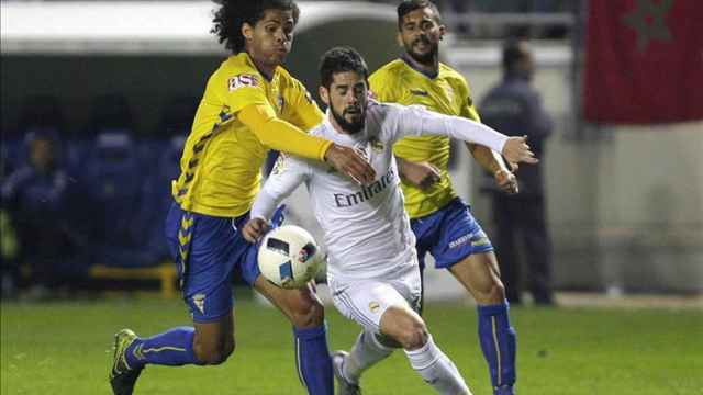 Isco, en un partido ante el Cádiz | EFE