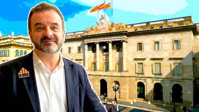 Alfred Bosch (ERC), ante la sede del Ayuntamiento de Barcelona / CG