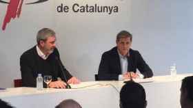 El presidente de SCC, Josep Ramon Bosch, y el líder municipal del PP catalán en Barcelona, Alberto Fernández Díaz, en la confernecia de este jueves
