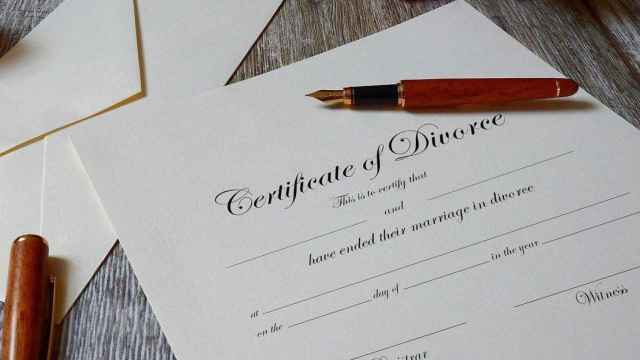Certificado de divorcio / PEXELS