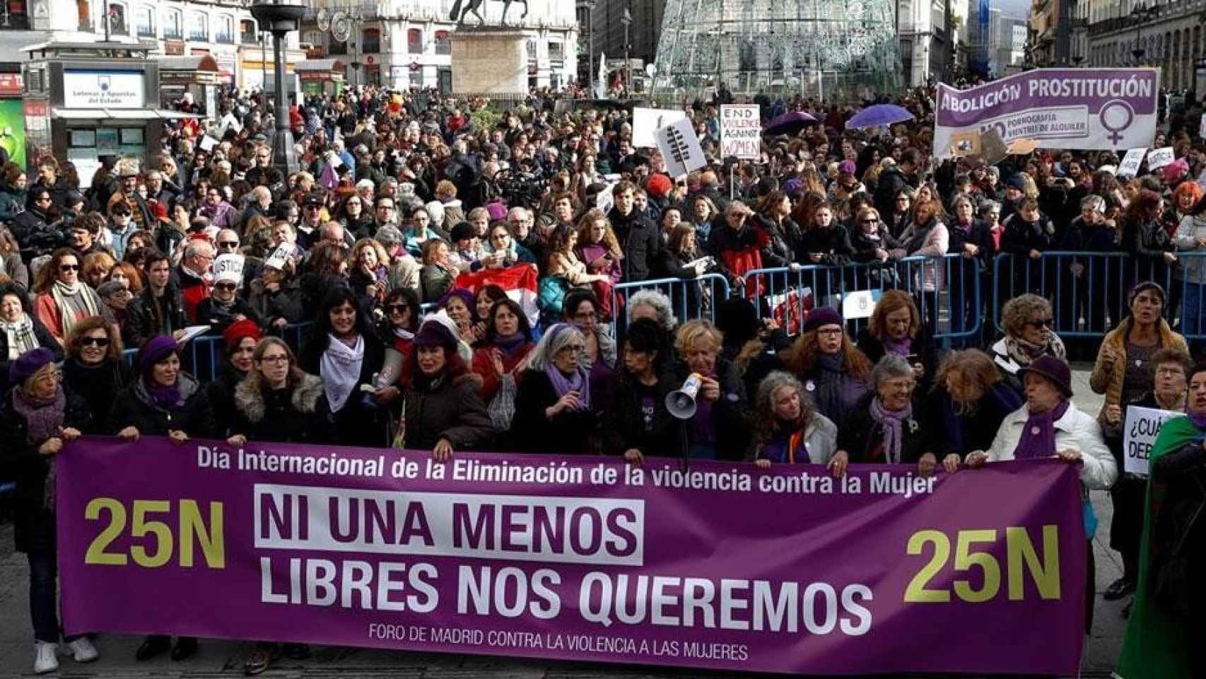 Manifestación contra la violencia machista el 25N / EFE