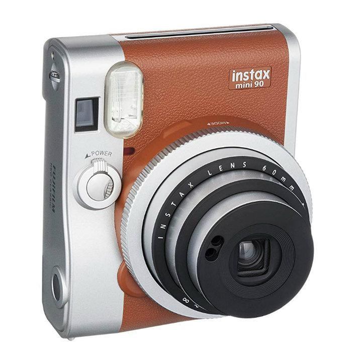 El regalo de Navidad ideal para aficionar a la fotografía a los peques de  la casa es una cámara instantánea como la Fuji Instax