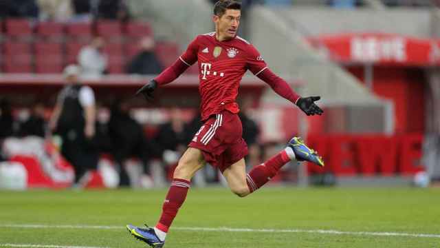 Lewandowski, en el partido que el Bayern disputó contra el Colonia / EFE