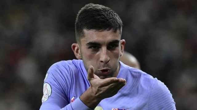 Ferran Torres, tras marcar su primer gol con el Barça ante el Athletic / EFE