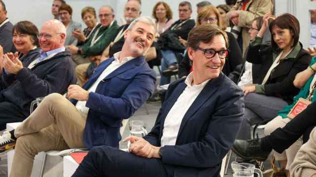 Jaume Collboni, candidato del PSC a la alcaldía de Barcelona, y el primer secretario del partido, Salvador Illa / PSC