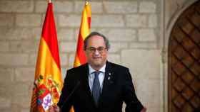 El presidente de Cataluña, Quim Torra, comparece en la sede de la Generalitat / EFE