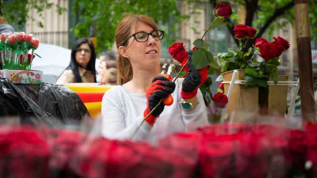 Un puesto de rosas en Sant Jordi / EUROPA PRESS