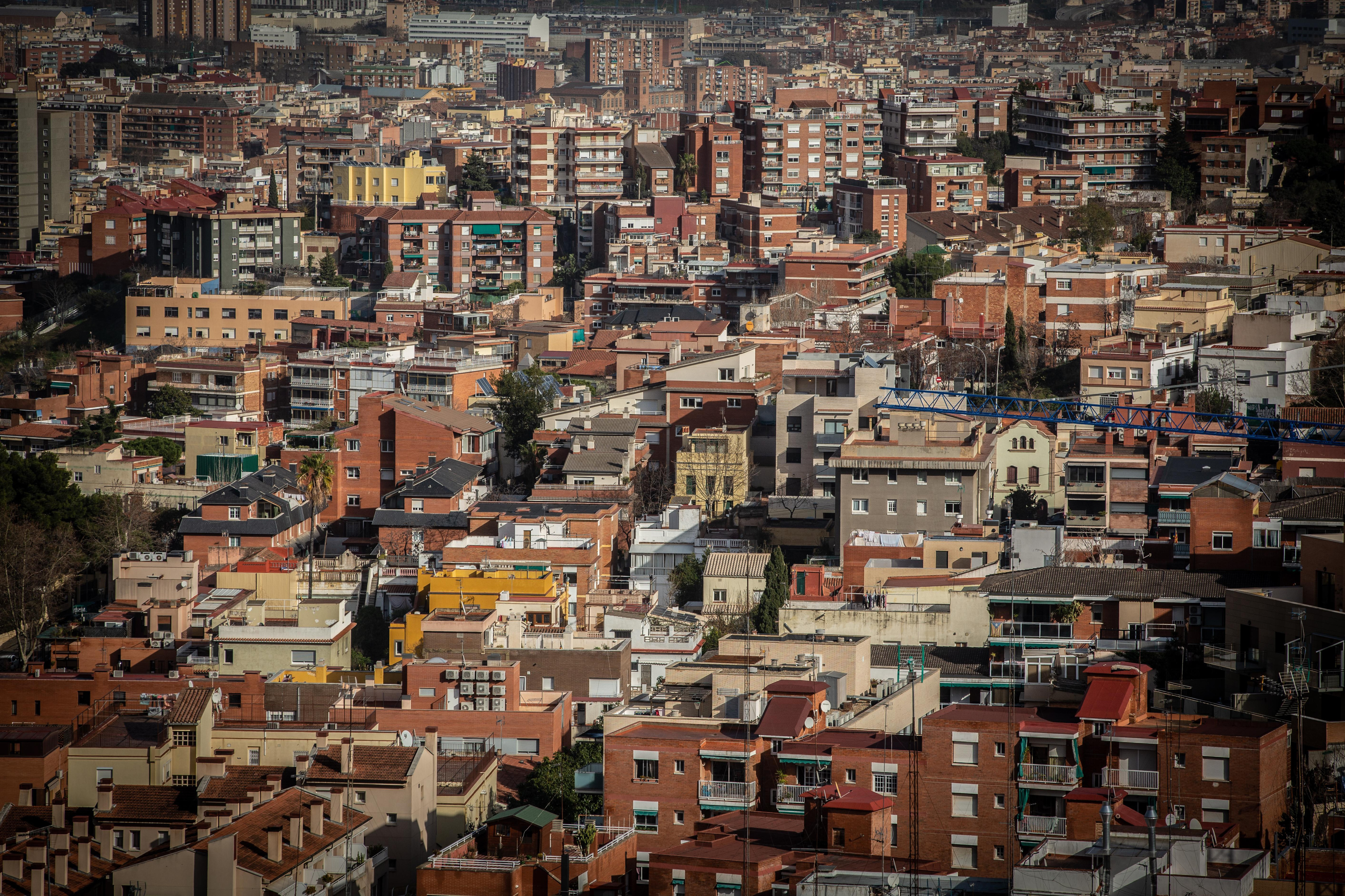 Viviendas en la ciudad de Barcelona / David Zorrakino - EUROPA PRESS