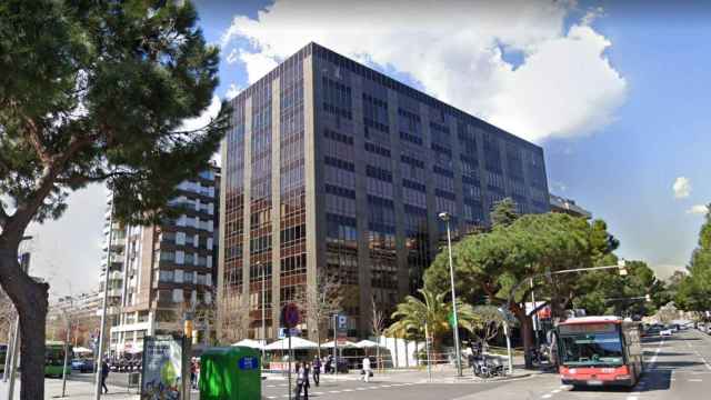 Sede central de Acerolux y Grupo Mecalux en la calle Numancia de Barcelona / CG