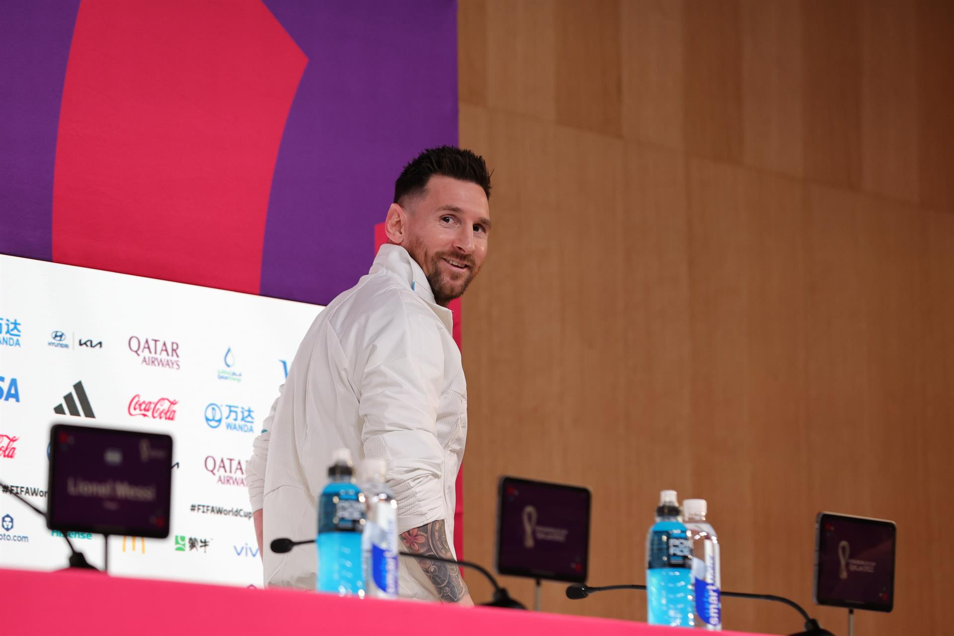 Messi, en rueda de prensa en Qatar / EFE
