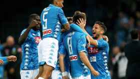 Los jugadores del Nápoles celebrando un gol / EFE