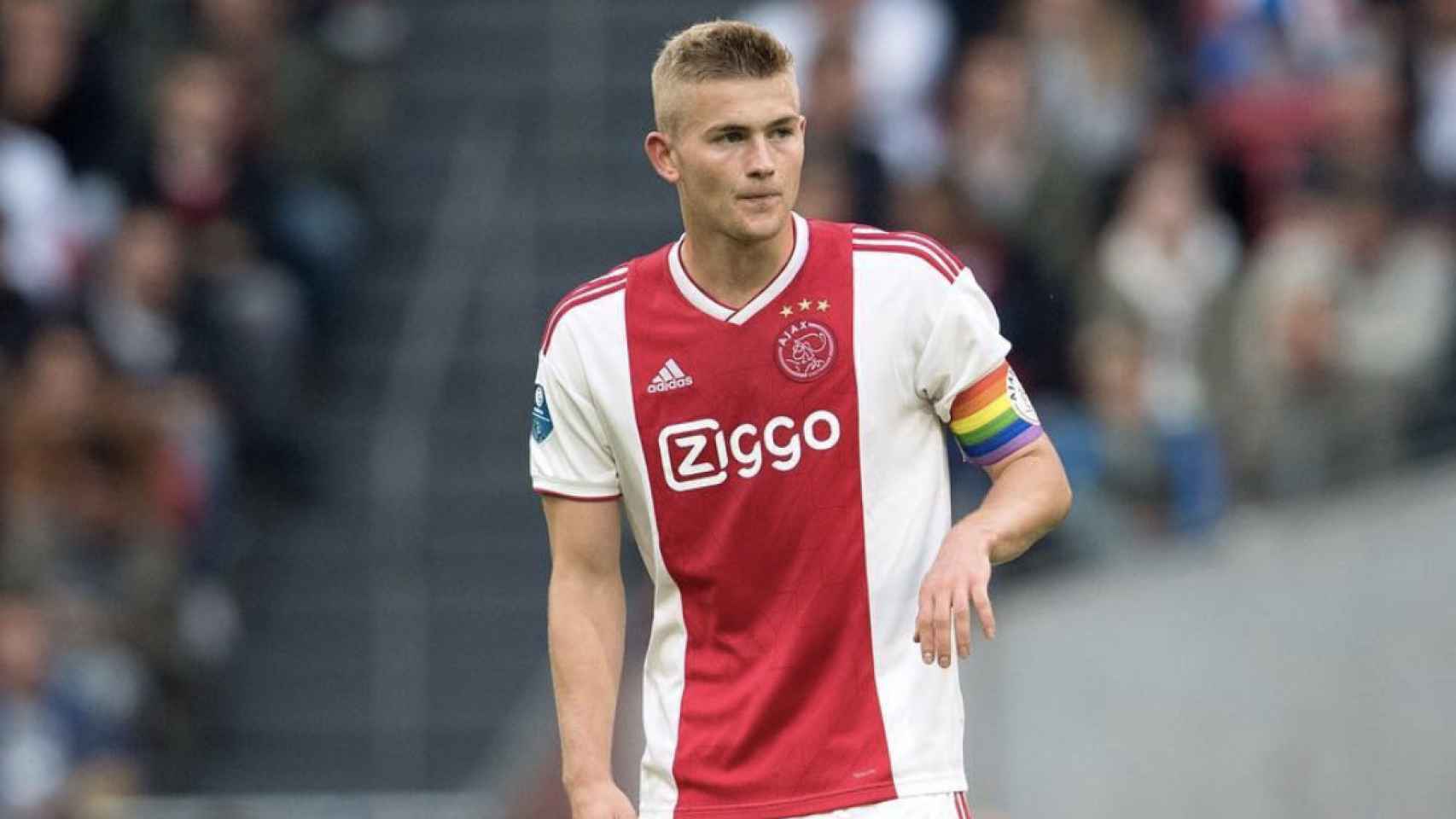 Una foto de Matthijs De Ligt durante un partido del Ajax / Instagram