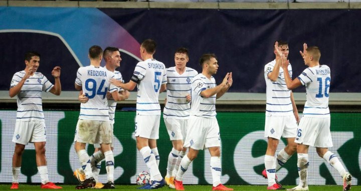 Los jugadores del Dinamo de Kiev celebrando un gol / EFE