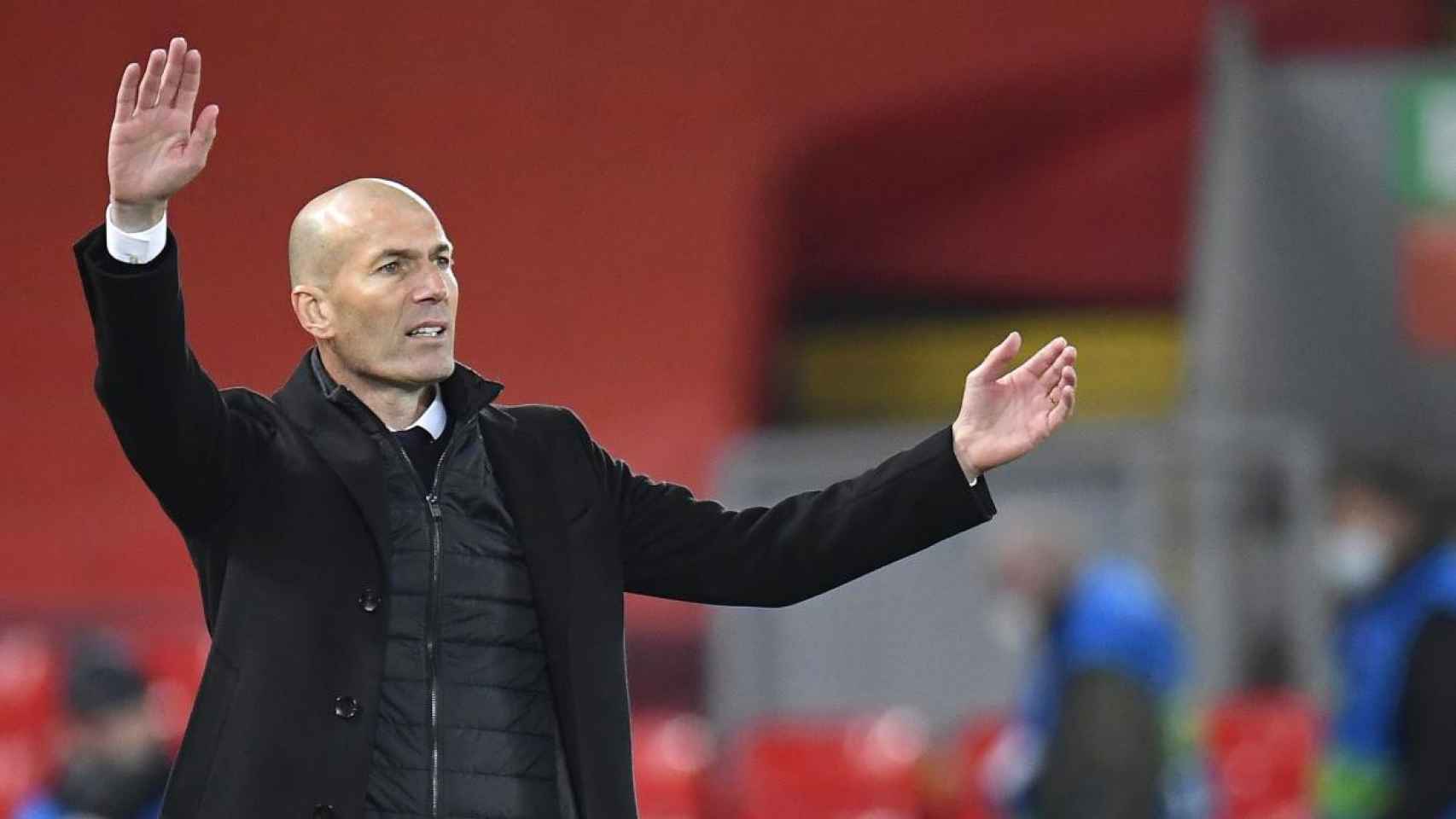 Zidane, en un instante contra el Liverpool | EFE