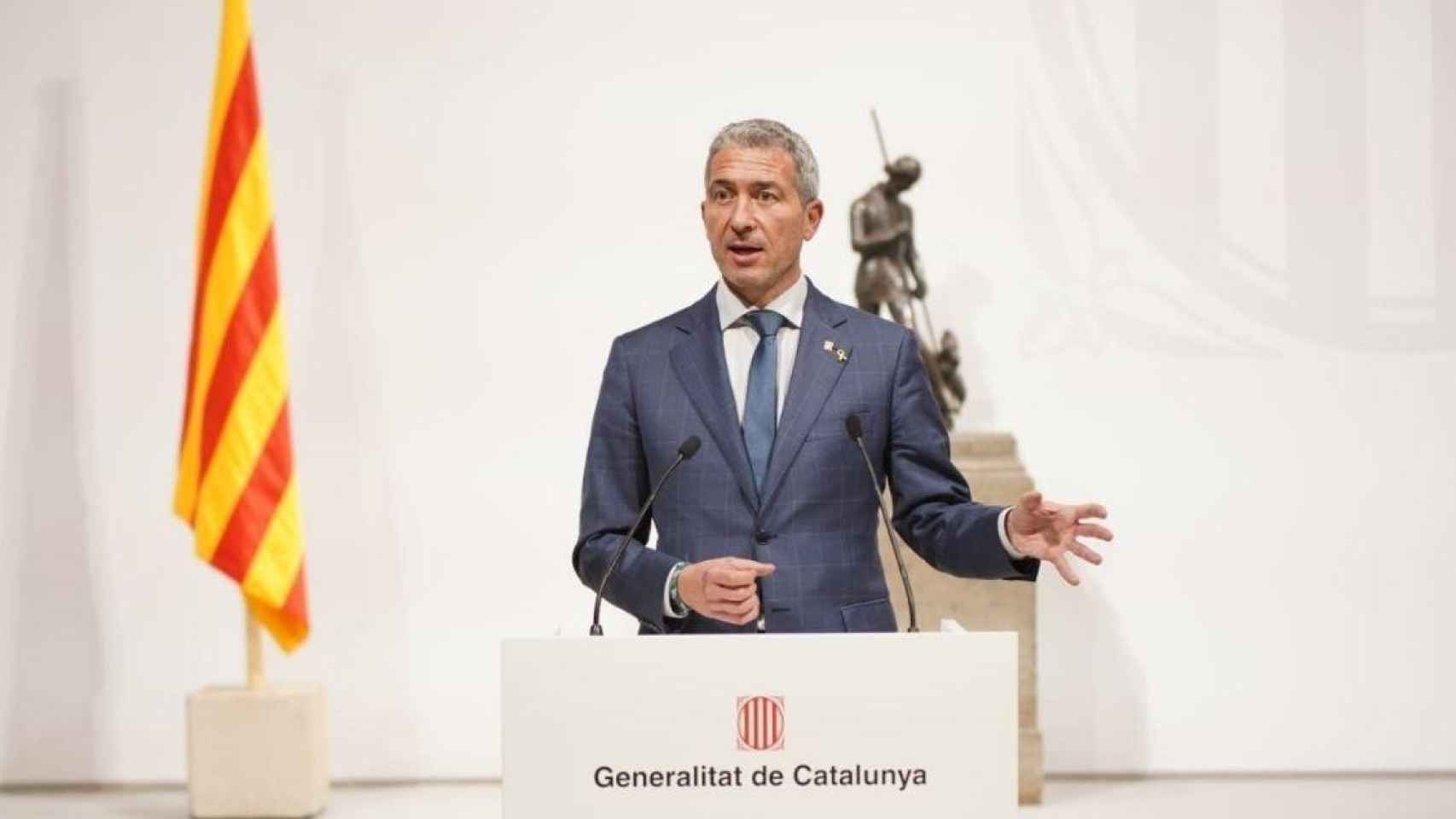 El 'conseller' de Educación del Govern de la Generalitat, Josep Gonzàlez-Cambray, ordena eliminar el 25% de castellano / GOVERN