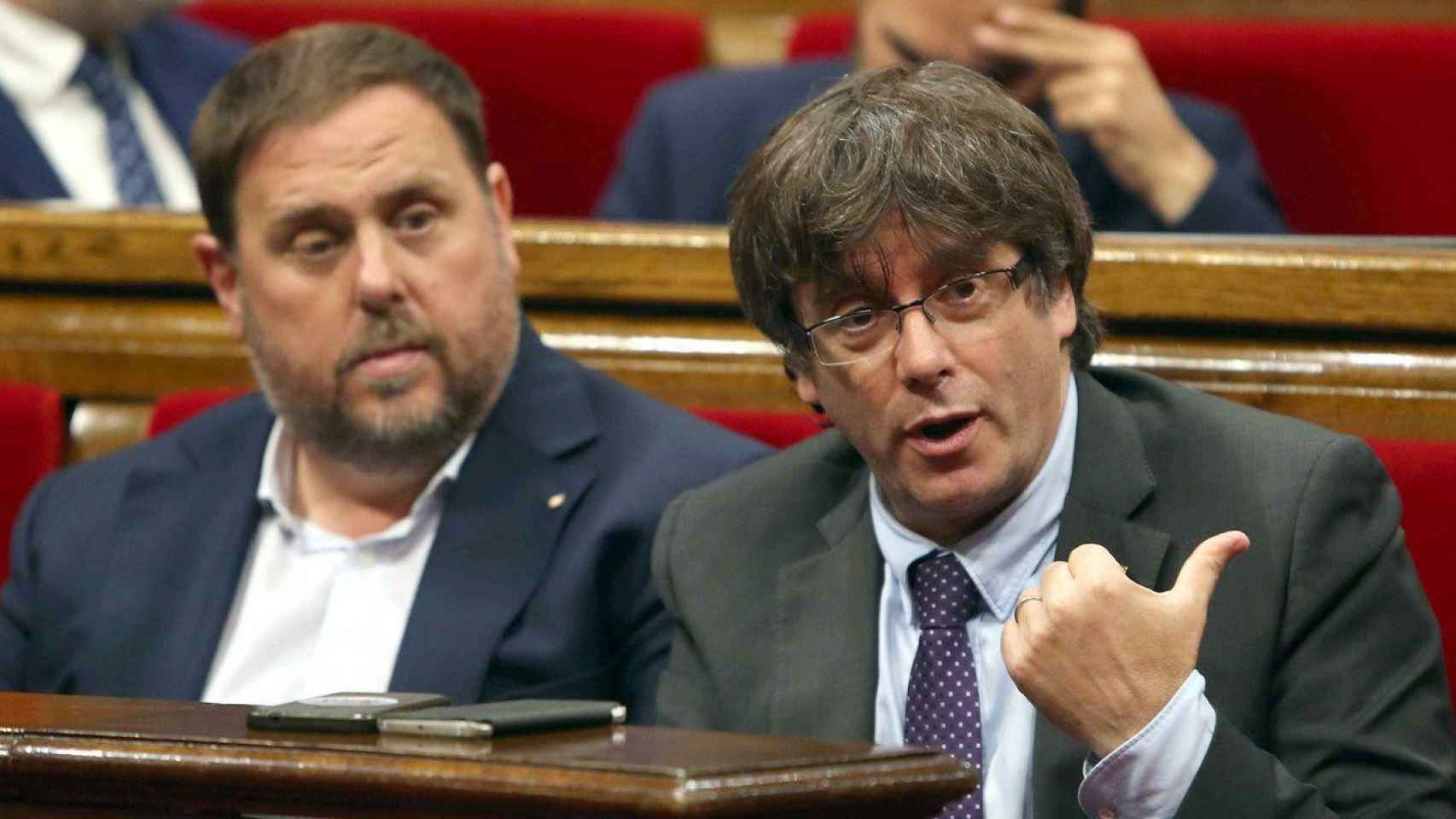 Carles Puigdemont y Oriol Junqueras, epicentro de las decisiones del voto electrónico durante las elecciones autodeterminadas del 1-O / EFE