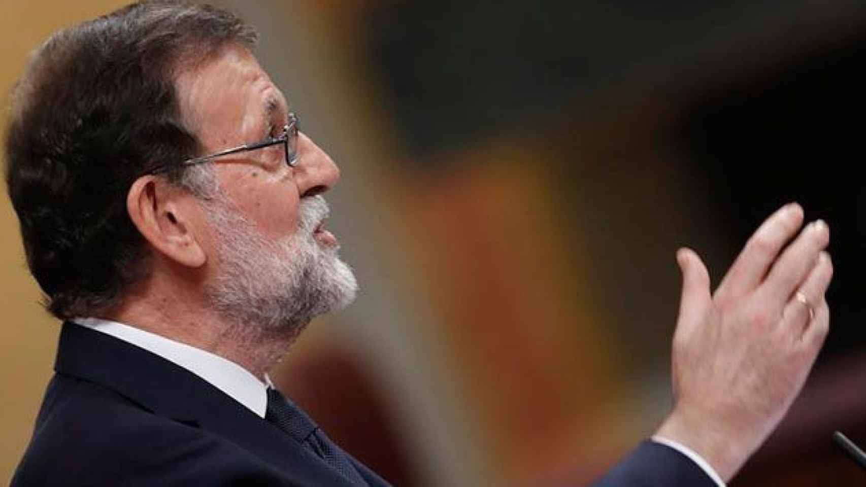 Rajoy exige claridad a Iglesias ante el 'procés' y no esconderse en eufemismos