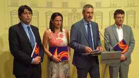 Rosiñol, Beltran, Bosch y Coll, de Societat Civil Catalana, durante la rueda de prensa posterior a su reunión con Artur Mas
