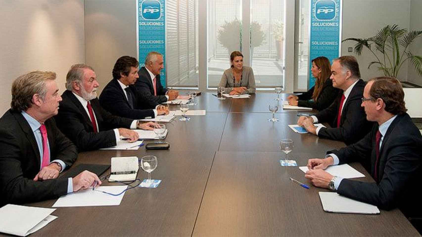 Reunión del Comité de Dirección del PP de este lunes, presidida por Cospedal, con Sánchez-Camacho a su izquierda