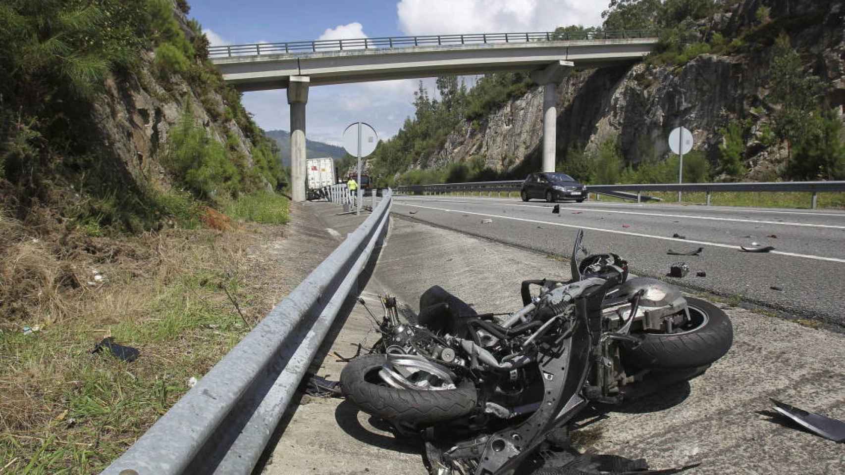 1.200 personas fallecen en las carreteras españolas en 2017, 39 más que en 2016