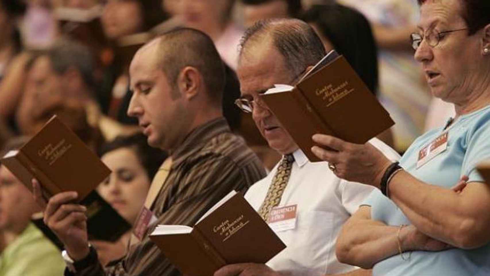 Miembros de los Testigos de Jehová, en una asamblea en Madrid / CG