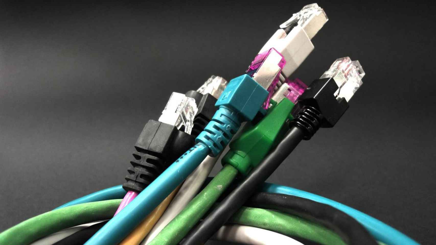 Cables de banda ancha fija / EP