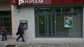 Las oficinas del Banco Popular tienen los días contados, por cierres y por la definitiva unificación en la 'marca Santander' / EFE