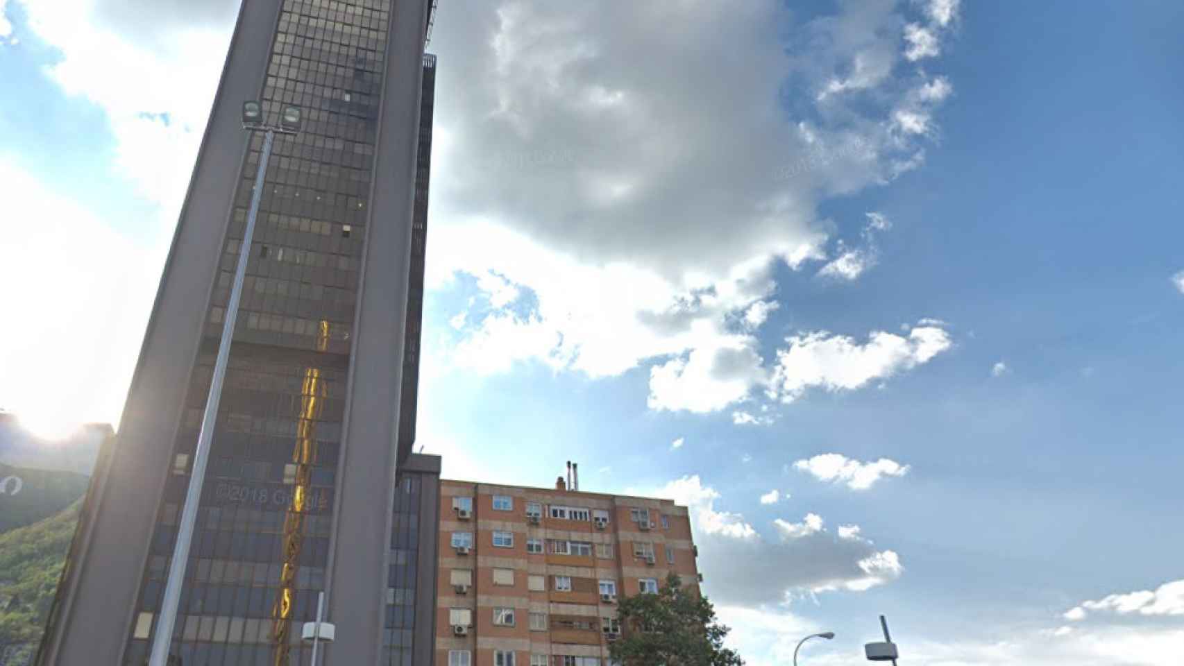 Inmueble que alberga la sede de Ramos Catarino en la plaza de Castilla de Madrid