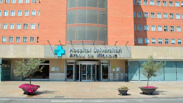 El Hospital Arnau de Vilanova (Lleida), centro médico que ha atendido a la víctima de un apuñalamiento que tuvo lugar en Tàrrega el pasado domingo / EUROPA PRESS