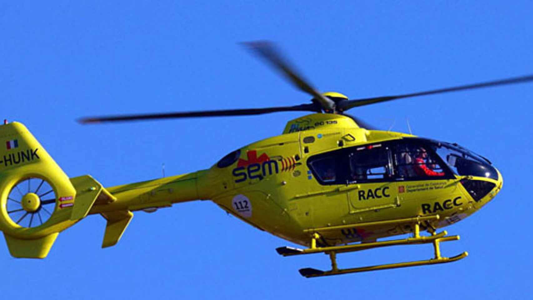 El SEM ha movilizado su Helicóptero medicalizado pero no han podido hacer nada por salvar la vida del conductor / CG