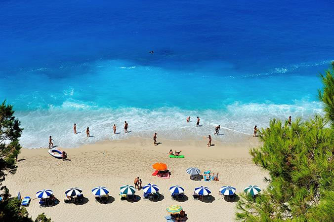 Playa en Grecia / UNSPLASH