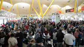 Pasajeros atrapados por una huelga en el aeropuerto de Madrid-Barajas Adolfo Suárez / CG