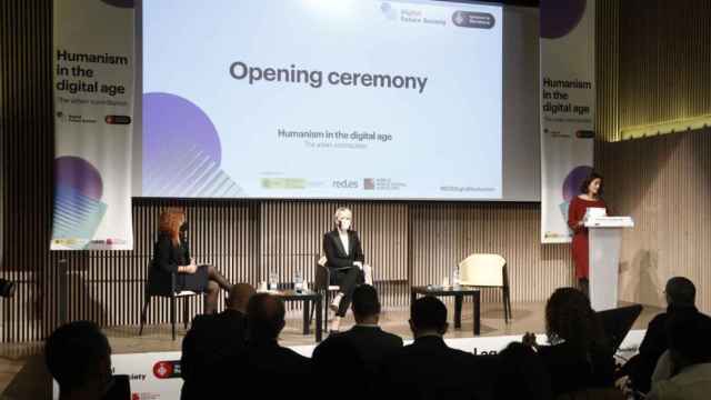 Sesión inaugural del congreso 'Human in the digital age' / DIGITAL FUTURE SOCIETY